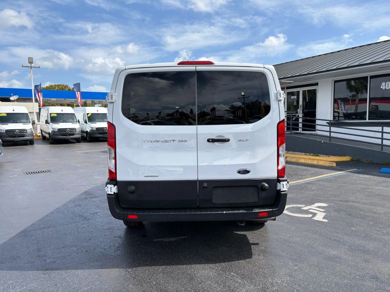 2024 Ford Transit Passenger Wagon XL Hialeah FL