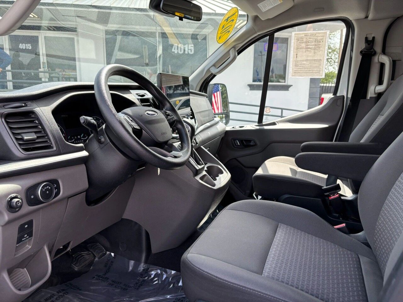 2024 Ford Transit Passenger Wagon XL Hialeah FL