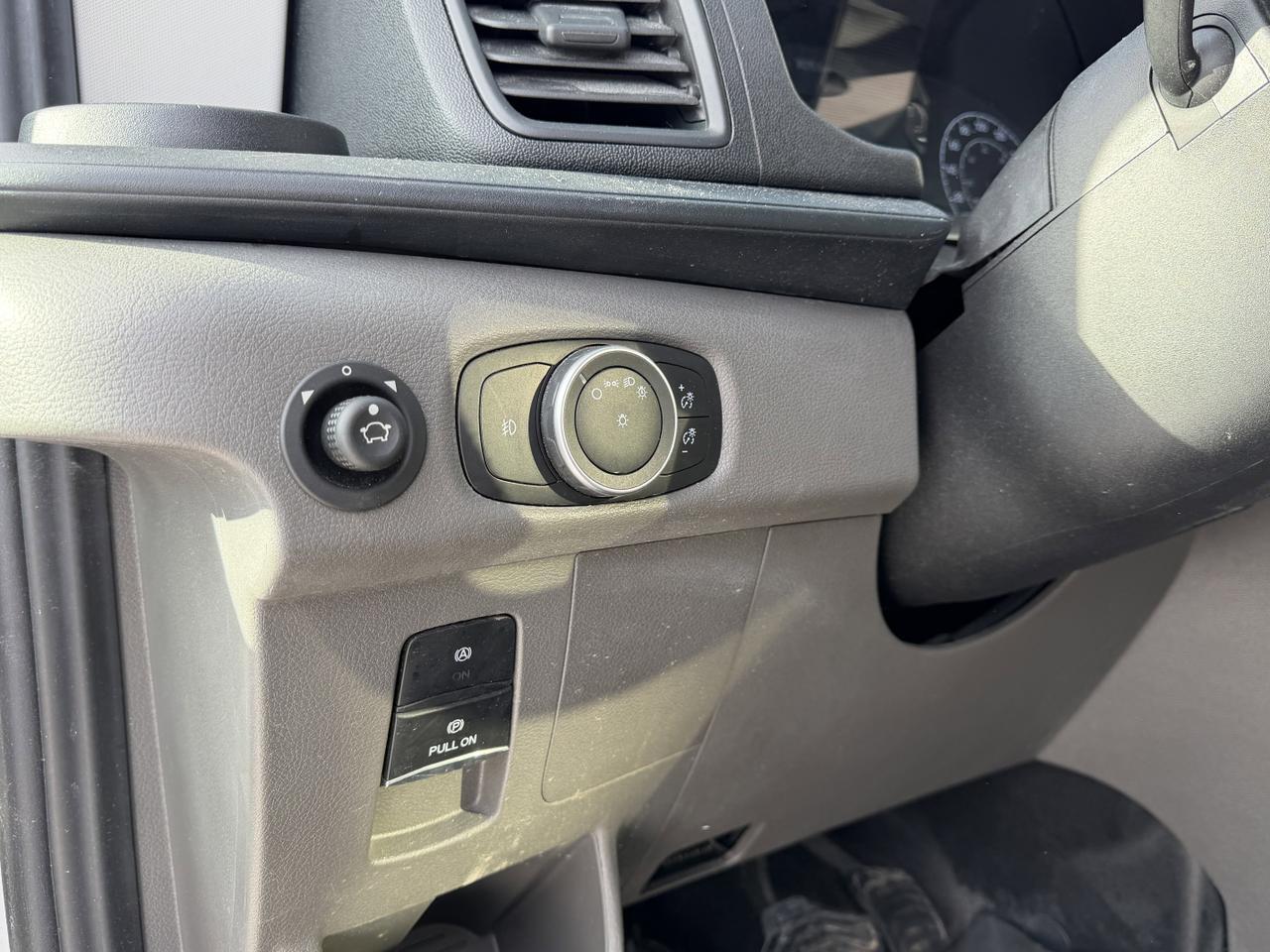 2024 Ford Transit Passenger Wagon XLT AWD | V6 | NAV | 3rd Row Seating | Keyless Entry | Low KMs | Towing Capability Redwater AB