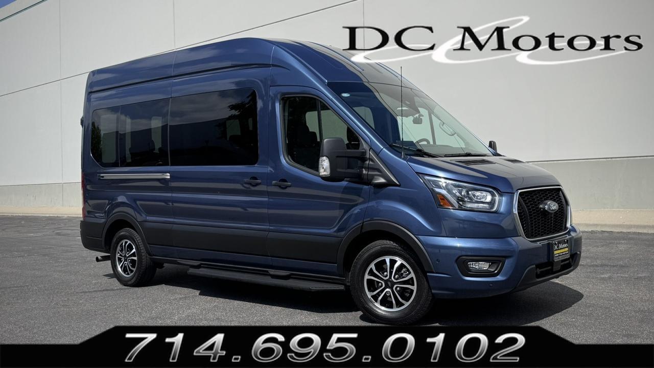 2024 Ford Transit Passenger Wagon XLT