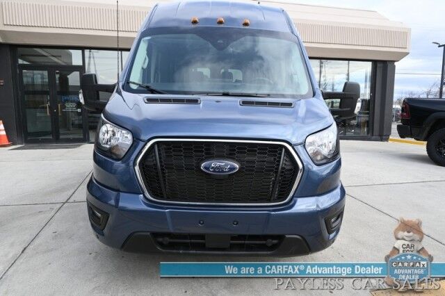 2024 Ford Transit Passenger Wagon XLT
