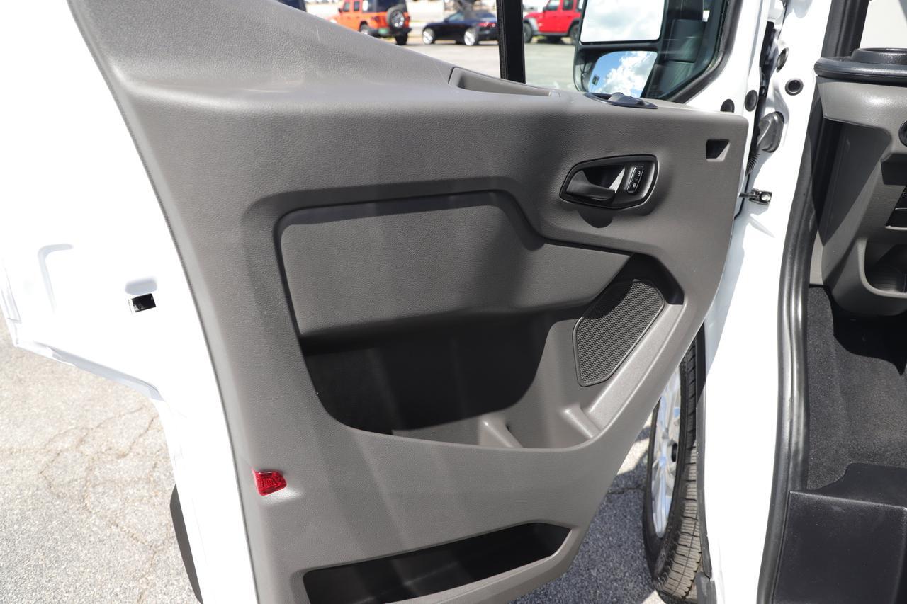 2024 Ford Transit Passenger Wagon XLT New Braunfels TX