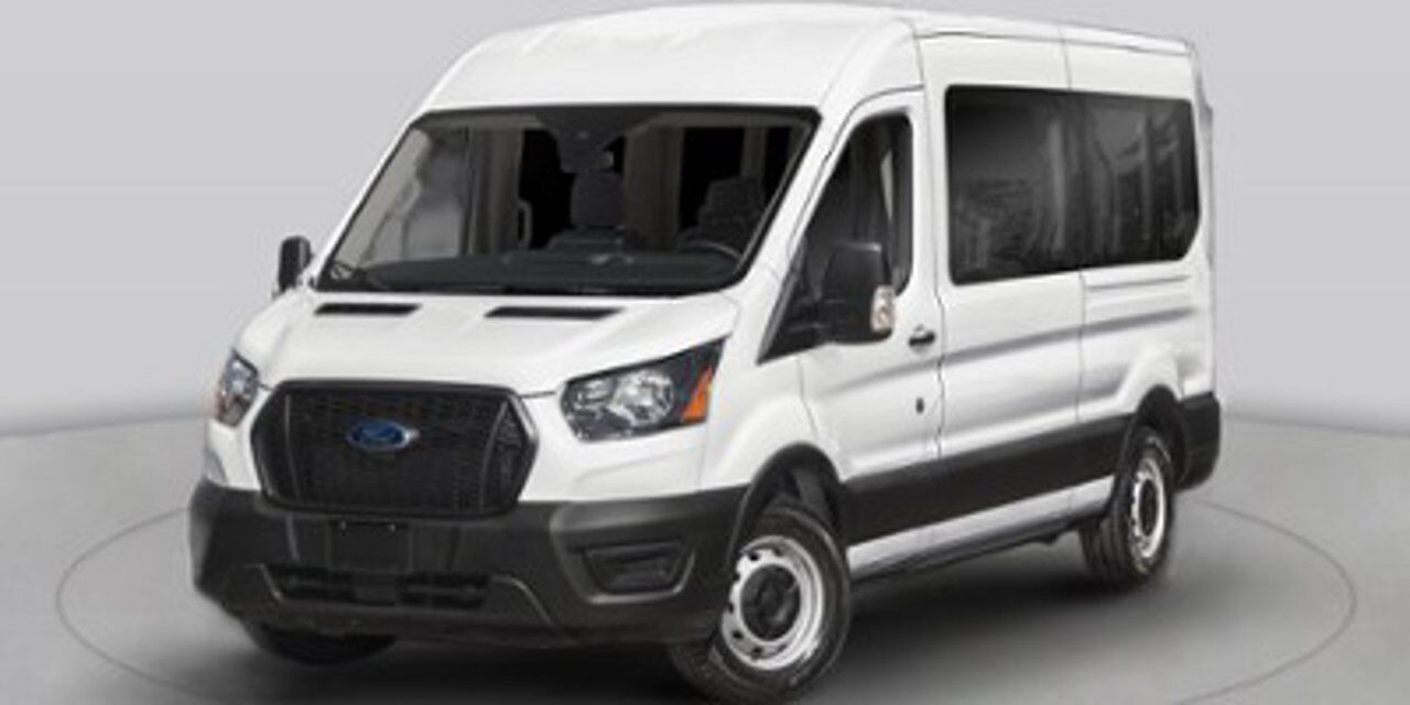 2024 Ford Transit Passenger Wagon XLT
