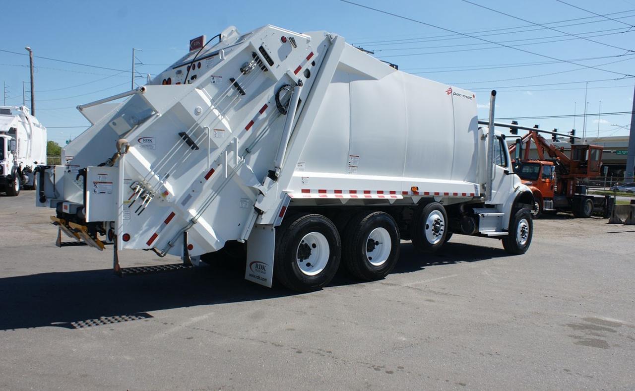 2024 Freightliner M2 106 25 Yard Pac Mac RLX25 Rear Loader Garbage Truck Tampa FL