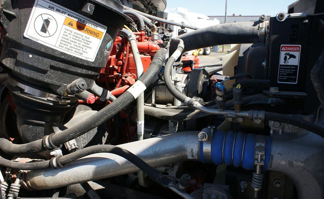 2024 Freightliner M2 106 25 Yard Pac Mac RLX25 Rear Loader Garbage Truck Tampa FL