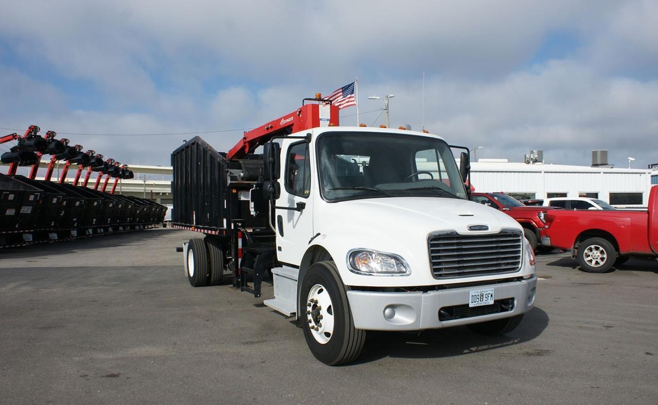 2024 Freightliner M2 106 28 yd Pac Mac Grapple Truck Tampa FL
