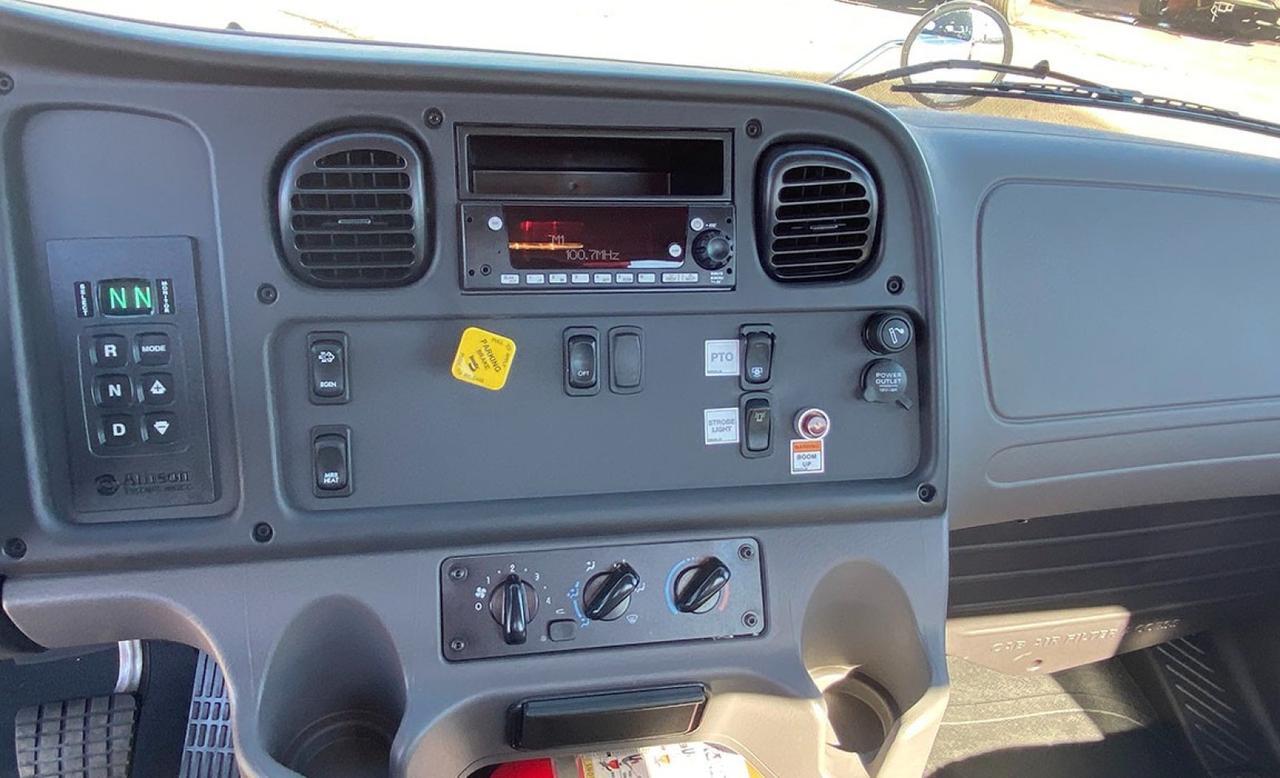 2024 Freightliner M2 106 28 yd Pac Mac Grapple Truck Tampa FL
