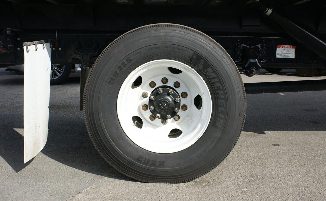 2024 Freightliner M2 106 28 yd Pac Mac Grapple Truck Tampa FL