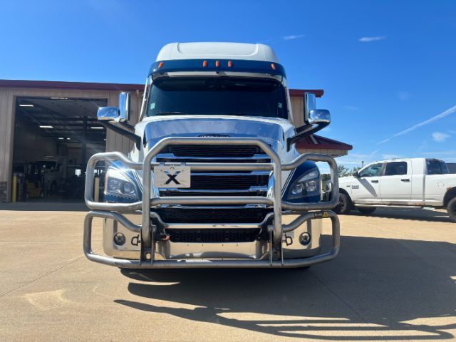 2024 Freightliner New Cascadia 126 .