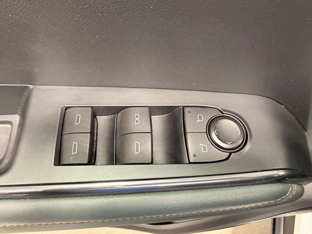 2024 GMC Acadia AT4 AWD 7 Passenger Minocqua WI