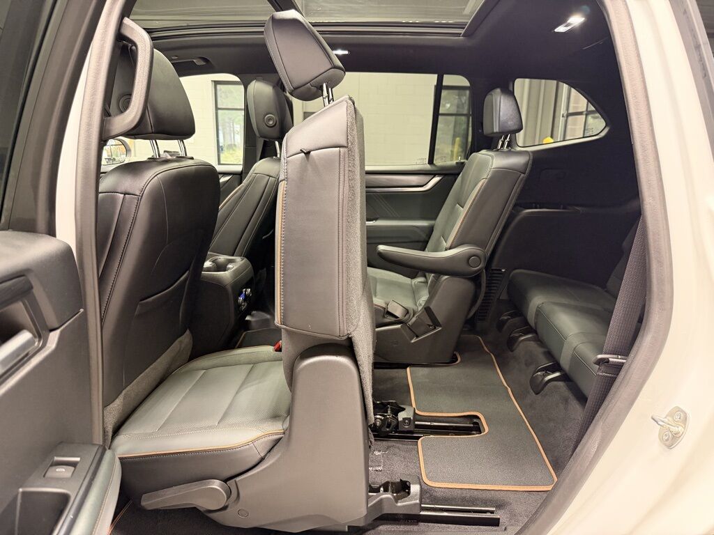 2024 GMC Acadia AT4 AWD 7 Passenger Minocqua WI