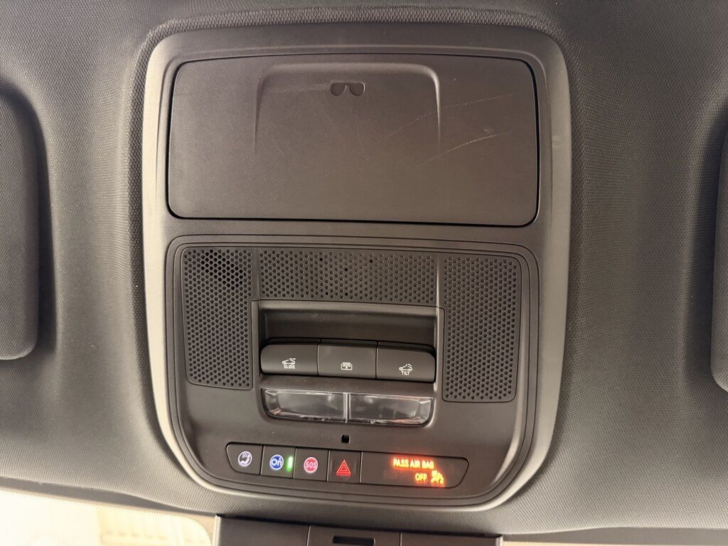 2024 GMC Acadia AT4 AWD 7 Passenger Minocqua WI