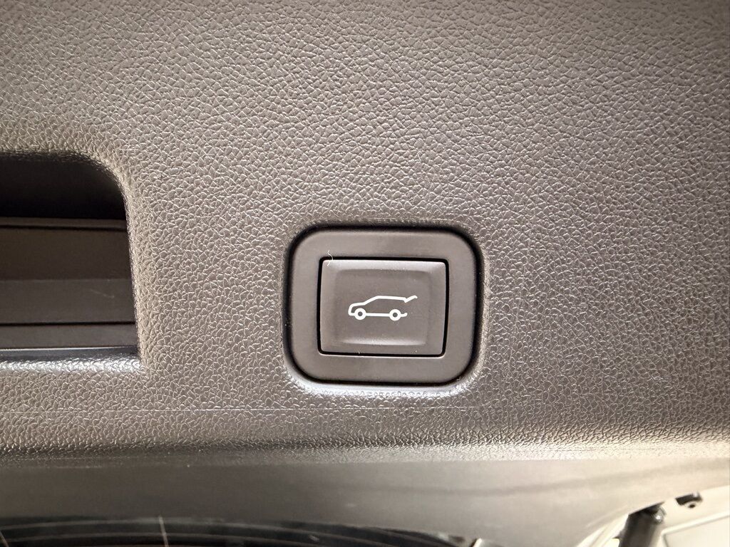 2024 GMC Acadia AT4 AWD 7 Passenger Minocqua WI