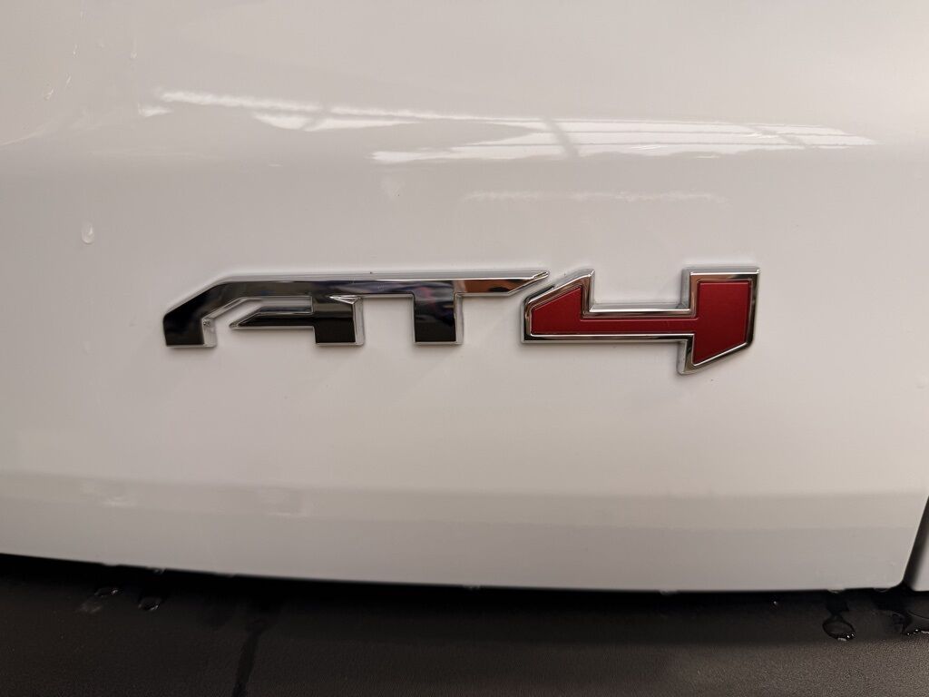 2024 GMC Acadia AT4 AWD 7 Passenger Minocqua WI