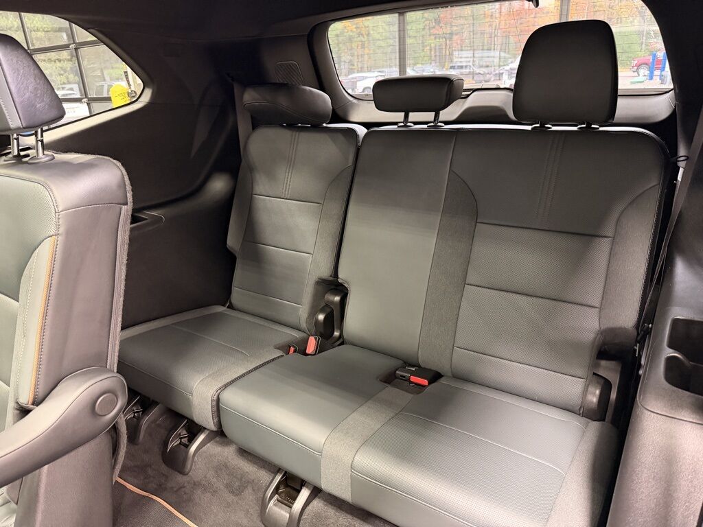 2024 GMC Acadia AT4 AWD Minocqua WI