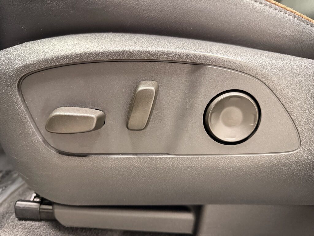 2024 GMC Acadia AT4 AWD Minocqua WI