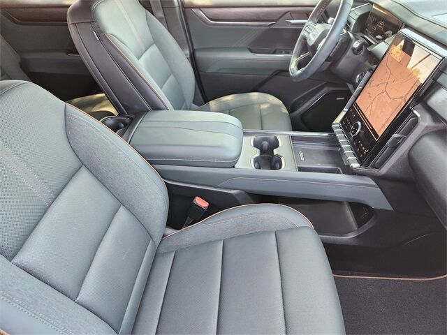 2024 GMC Acadia AT4 Grapevine TX