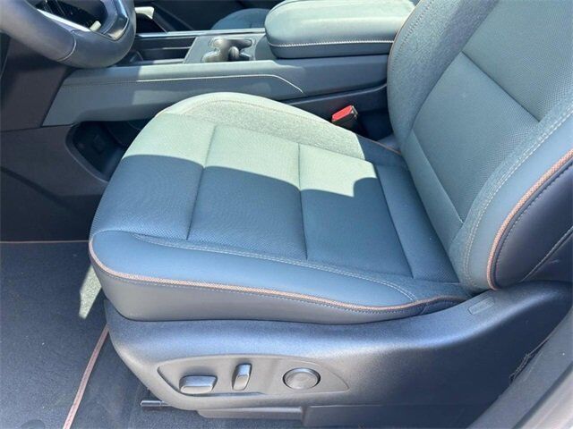 2024 GMC Acadia AT4 Farmington MO