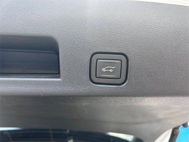 2024 GMC Acadia AT4 Farmington MO