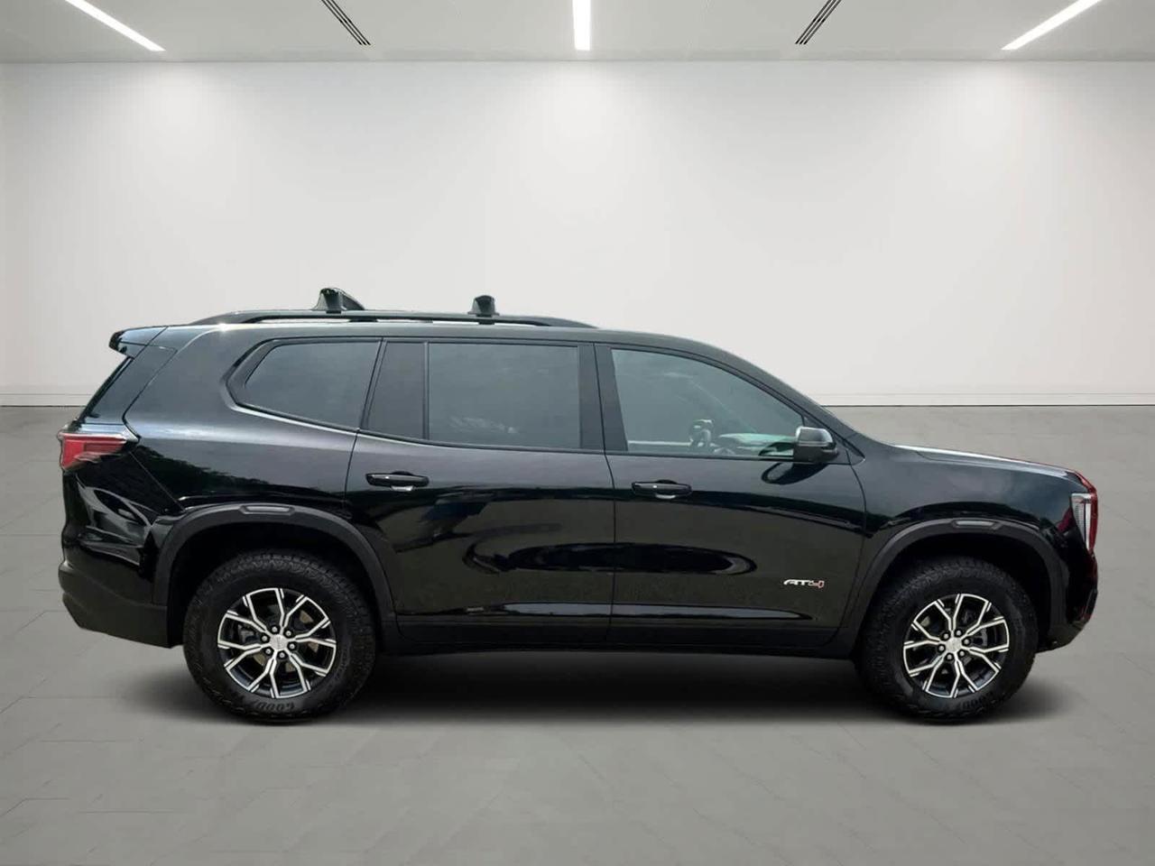 2024 GMC Acadia AWD AT4 Plymouth MA