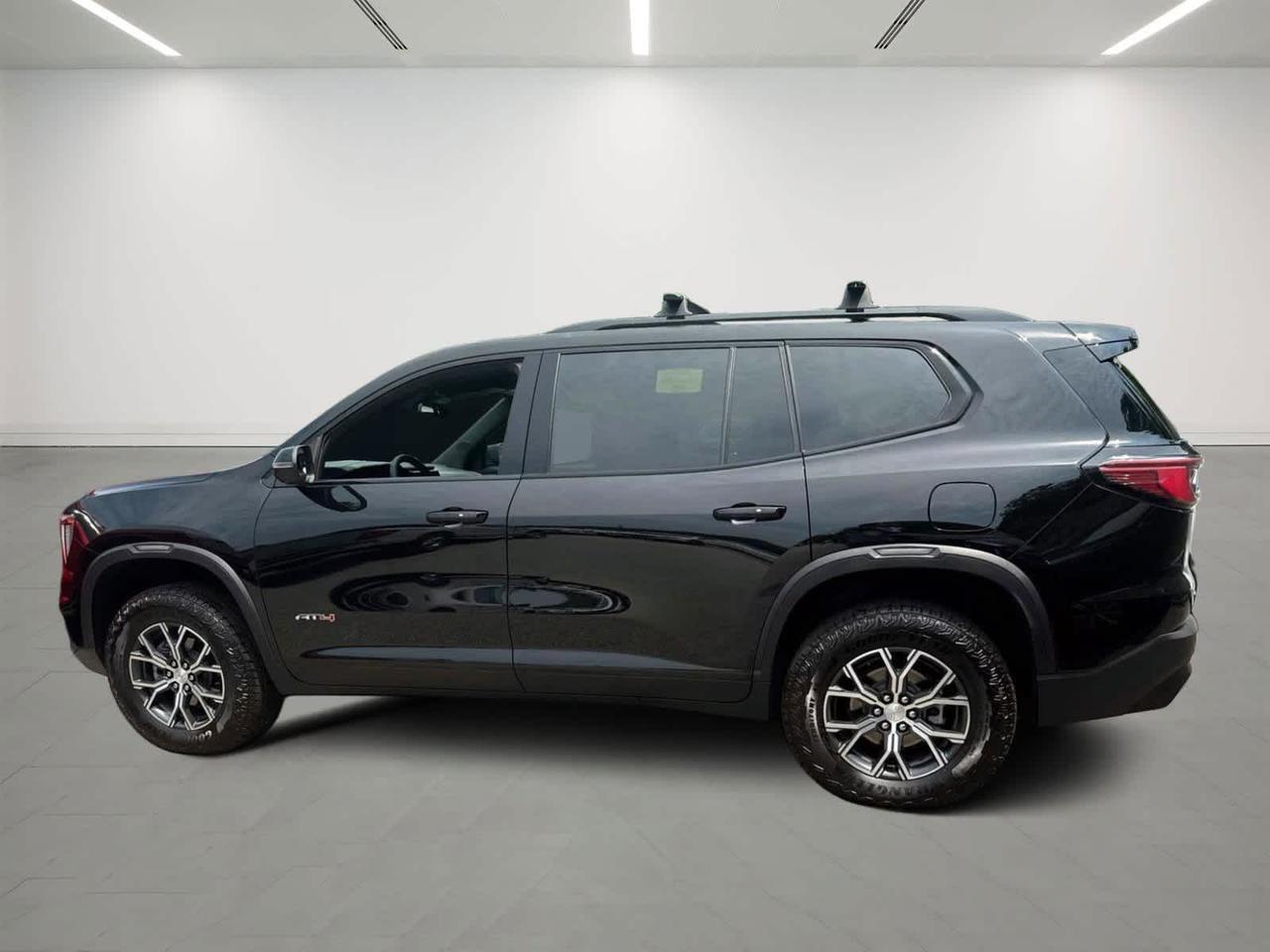 2024 GMC Acadia AWD AT4 Plymouth MA