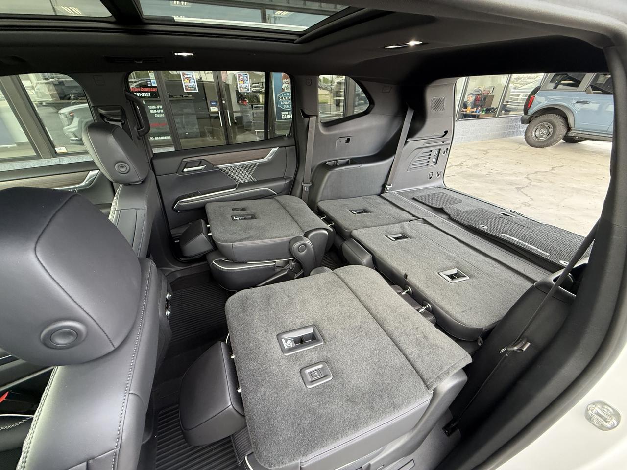 2024 GMC Acadia Denali - Photo 49