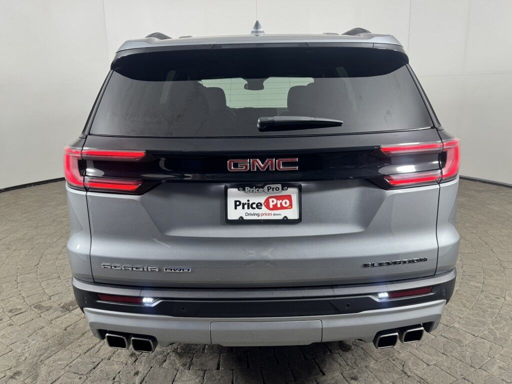 2024 GMC Acadia AWD Elevation Maumee OH