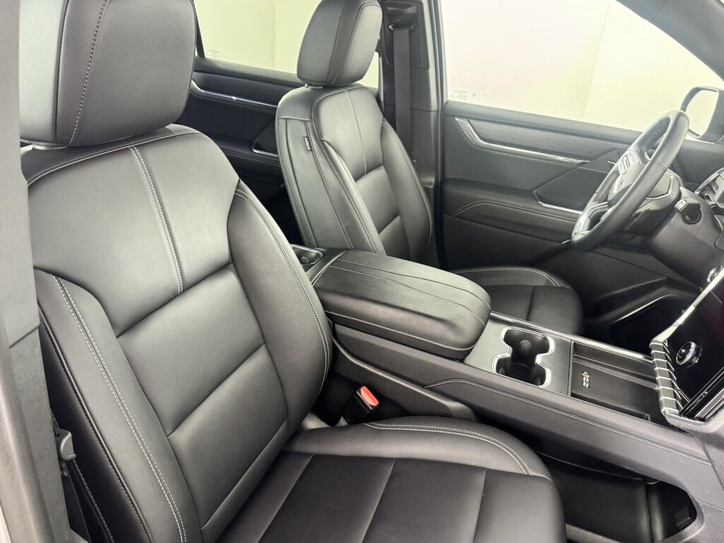 2024 GMC Acadia AWD Elevation Maumee OH