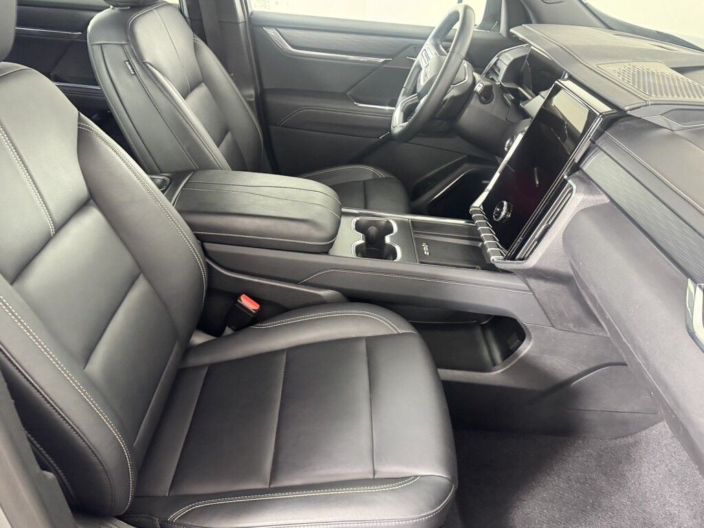 2024 GMC Acadia AWD Elevation Maumee OH