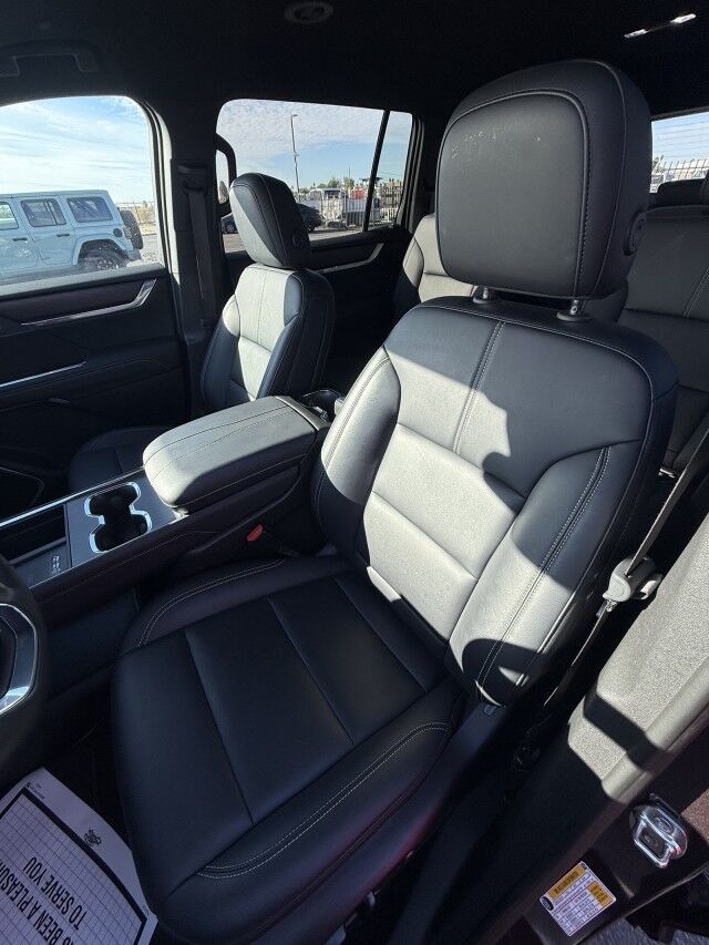 2024 GMC Acadia AWD Elevation Yuma AZ