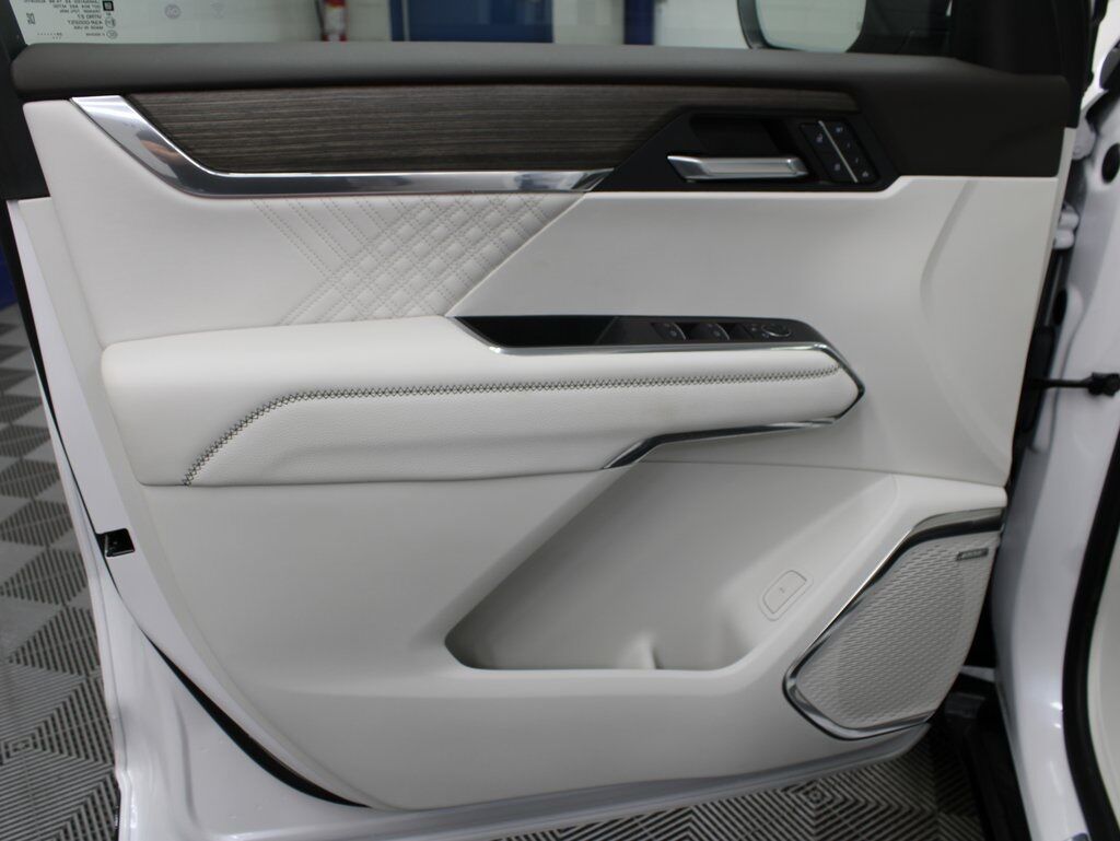 2024 GMC Acadia Denali AWD 7 Passenger Fond du Lac WI