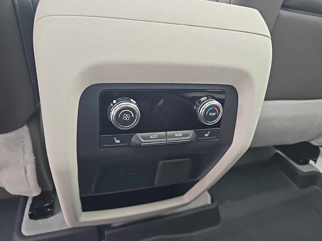 2024 GMC Acadia Denali AWD 7 Passenger Fond du Lac WI