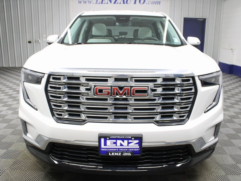 2024 GMC Acadia Denali AWD 7 Passenger Fond du Lac WI