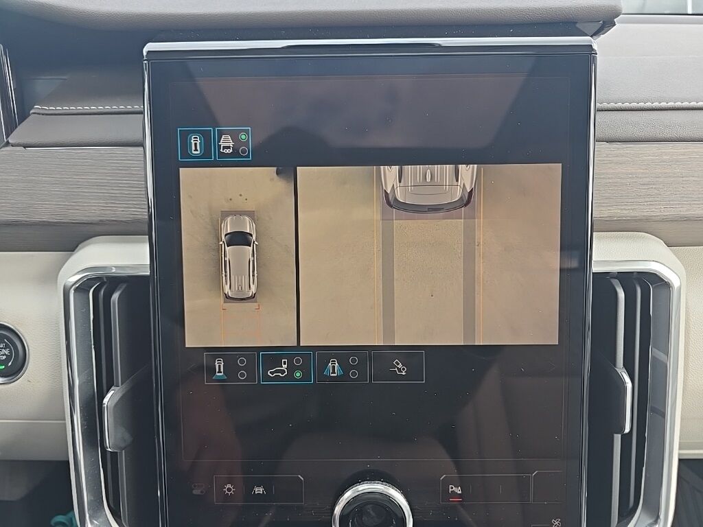 2024 GMC Acadia Denali AWD 7 Passenger Fond du Lac WI