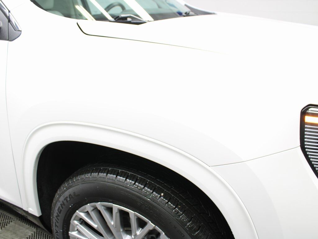 2024 GMC Acadia Denali AWD 7 Passenger Fond du Lac WI