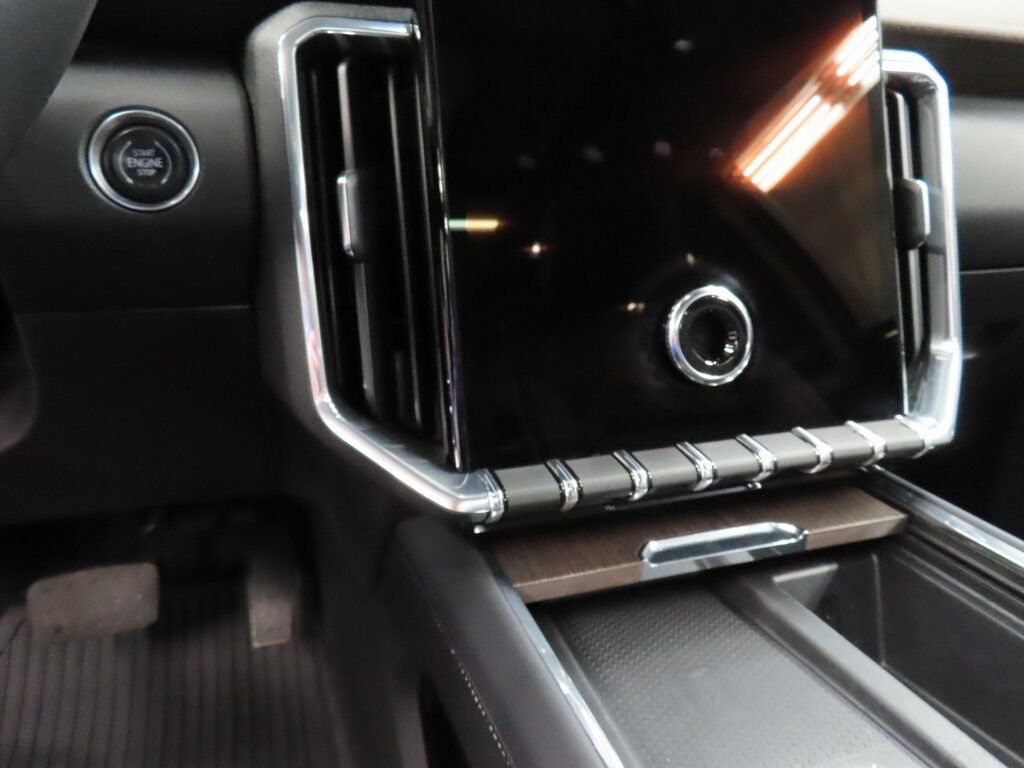 2024 GMC Acadia Denali AWD Fond du Lac WI