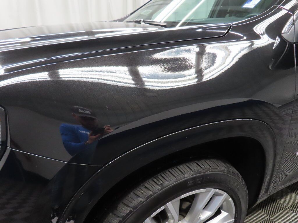 2024 GMC Acadia Denali AWD Fond du Lac WI