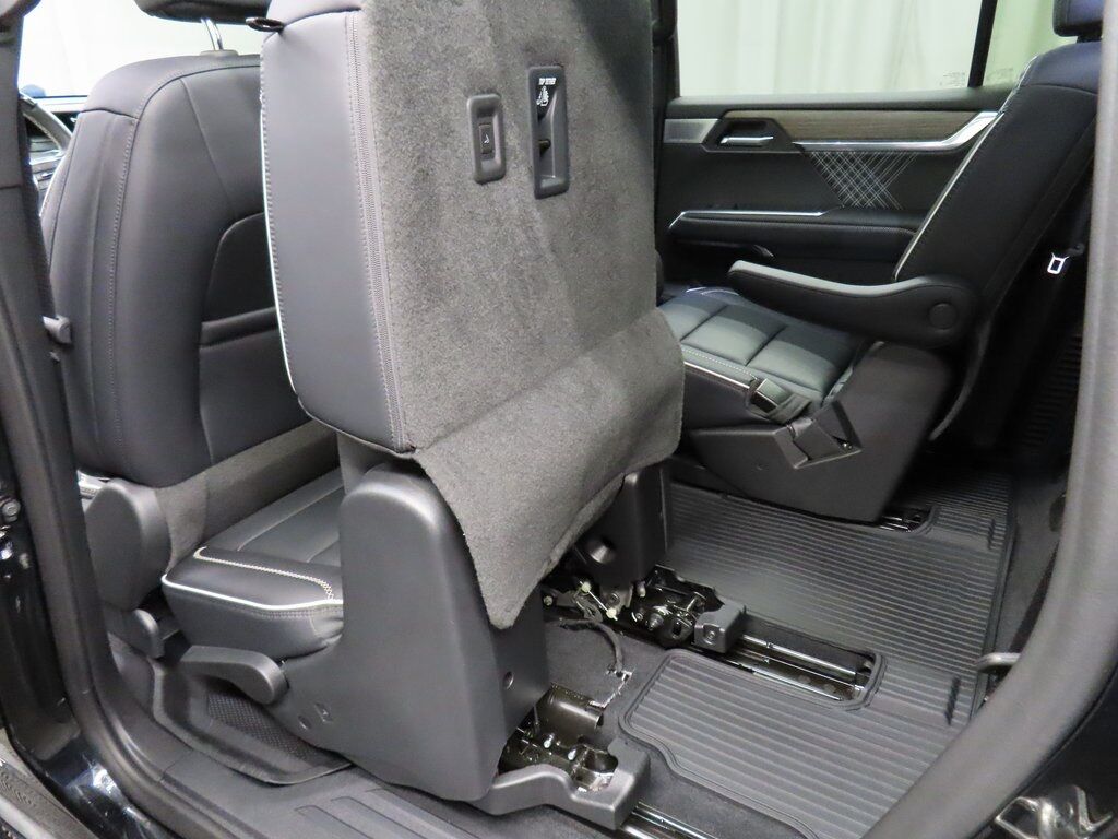 2024 GMC Acadia Denali AWD Fond du Lac WI