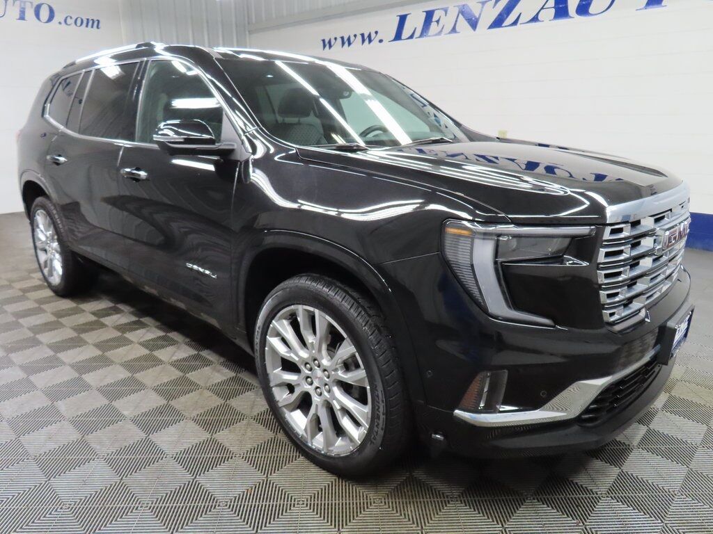 2024 GMC Acadia Denali AWD Fond du Lac WI