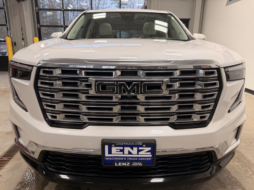 2024 GMC Acadia Denali AWD