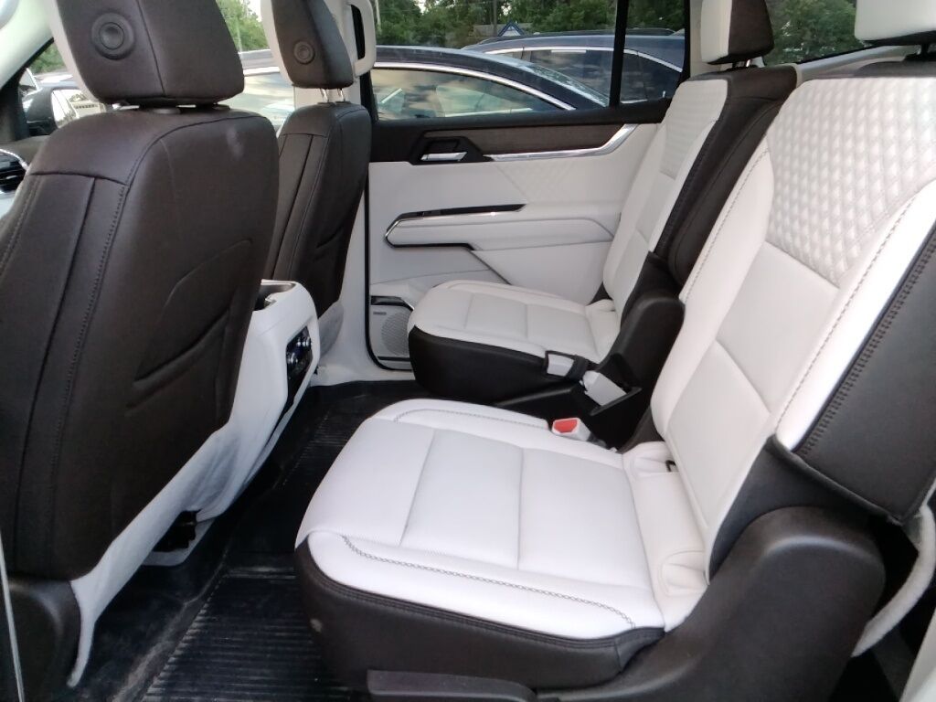 2024 GMC Acadia Denali Akron OH