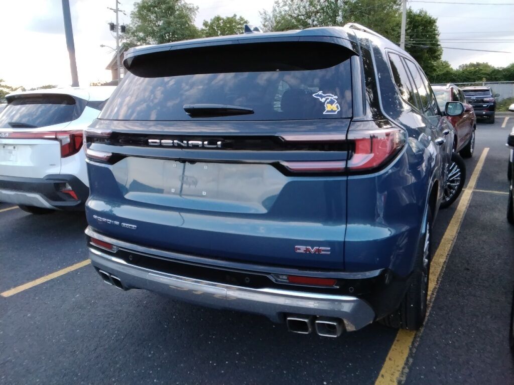 2024 GMC Acadia Denali Akron OH