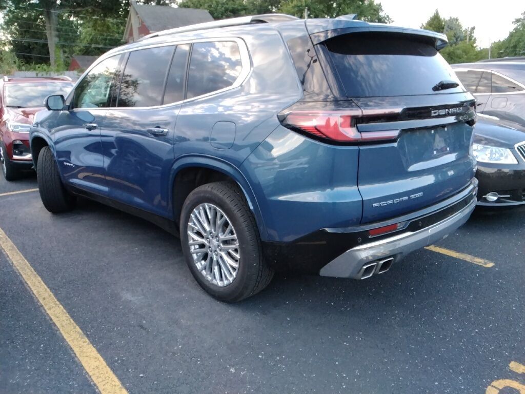 2024 GMC Acadia Denali Akron OH