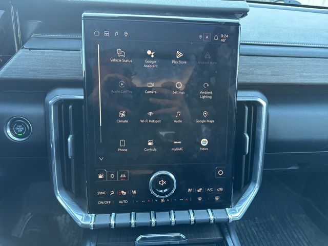 2024 GMC Acadia Denali Random Lake WI