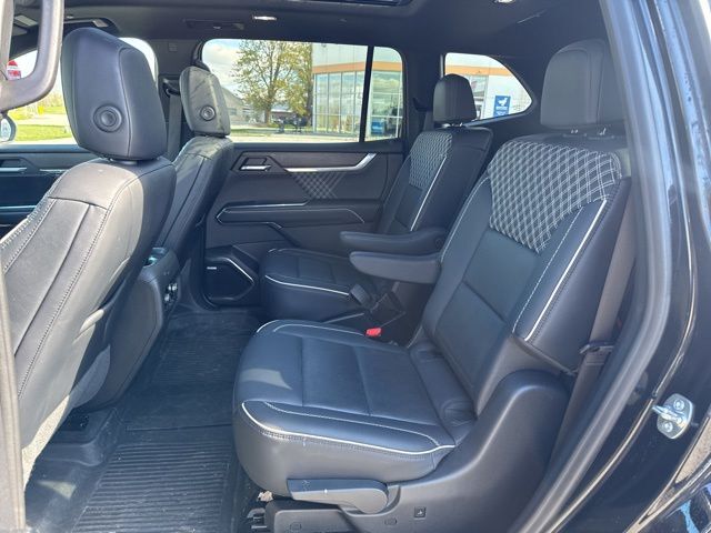 2024 GMC Acadia Denali Random Lake WI