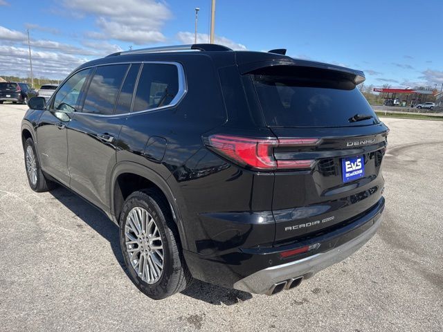 2024 GMC Acadia Denali Random Lake WI