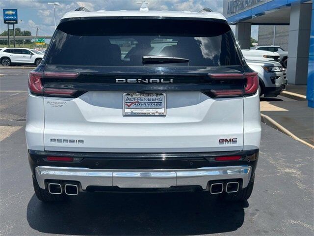 2024 GMC Acadia Denali Farmington MO