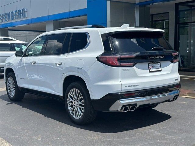 2024 GMC Acadia Denali Farmington MO