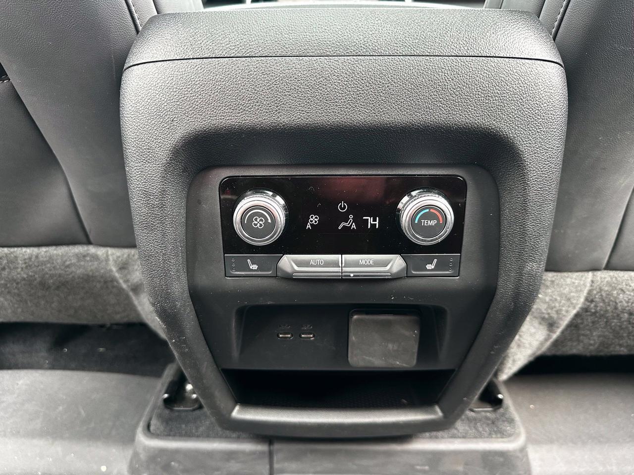 2024 GMC Acadia Denali Chantilly VA