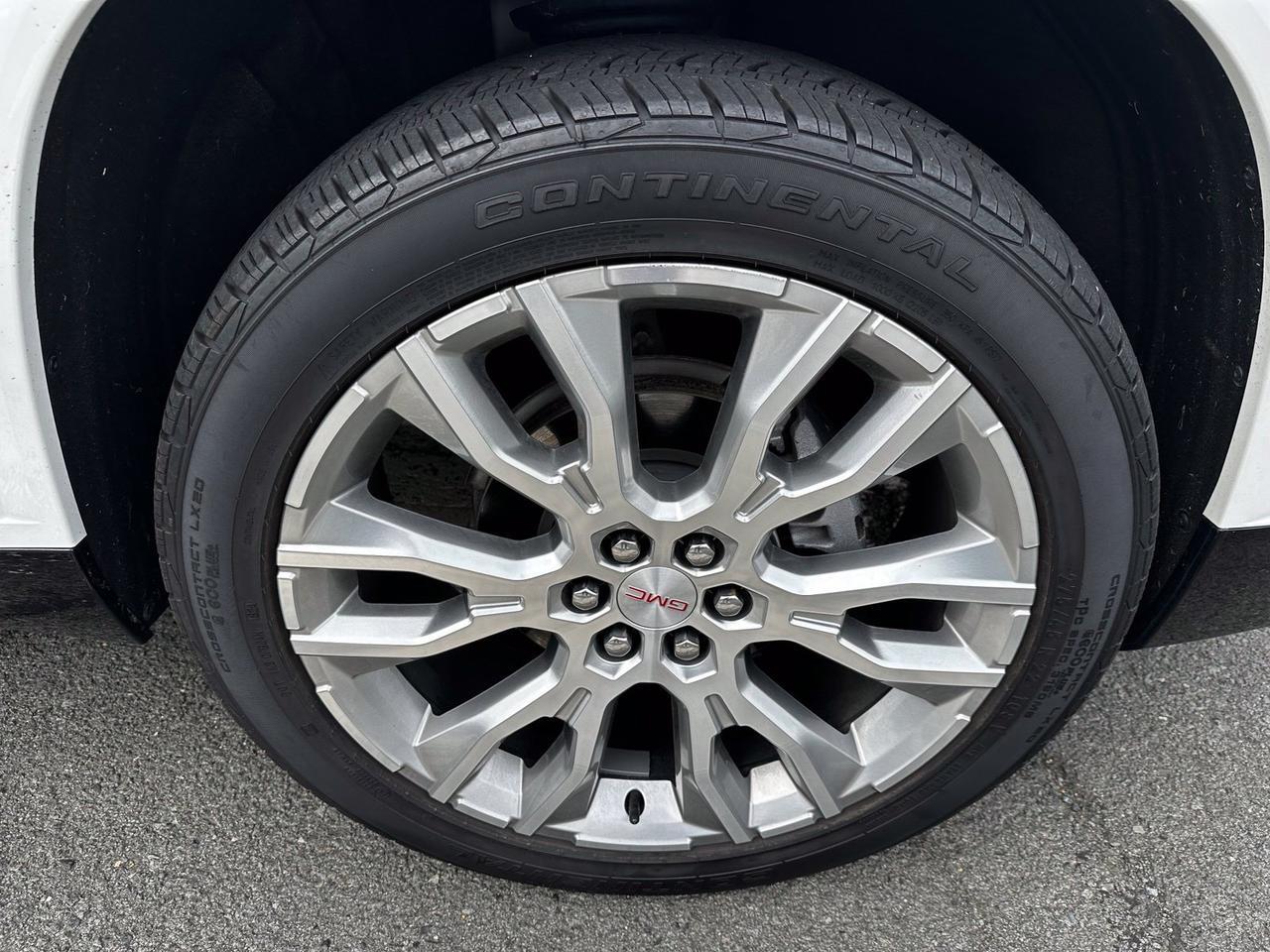 2024 GMC Acadia Denali Chantilly VA